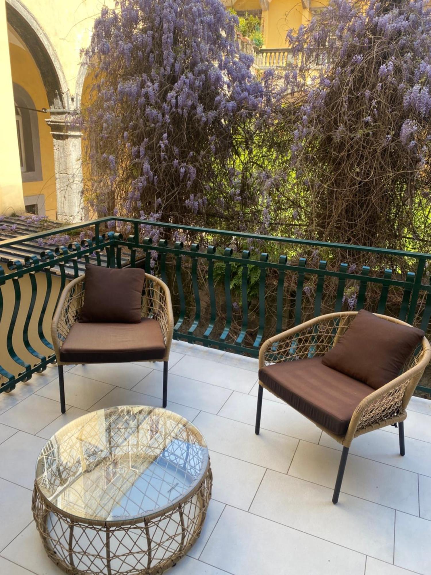 Bed & Breakfast Downtown - E Si Nun Canto Moro *